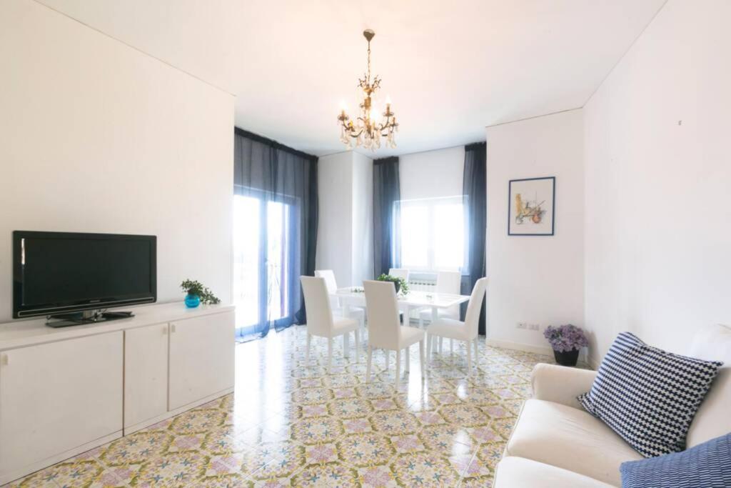 Cozy Sorrento Apartment Екстер'єр фото